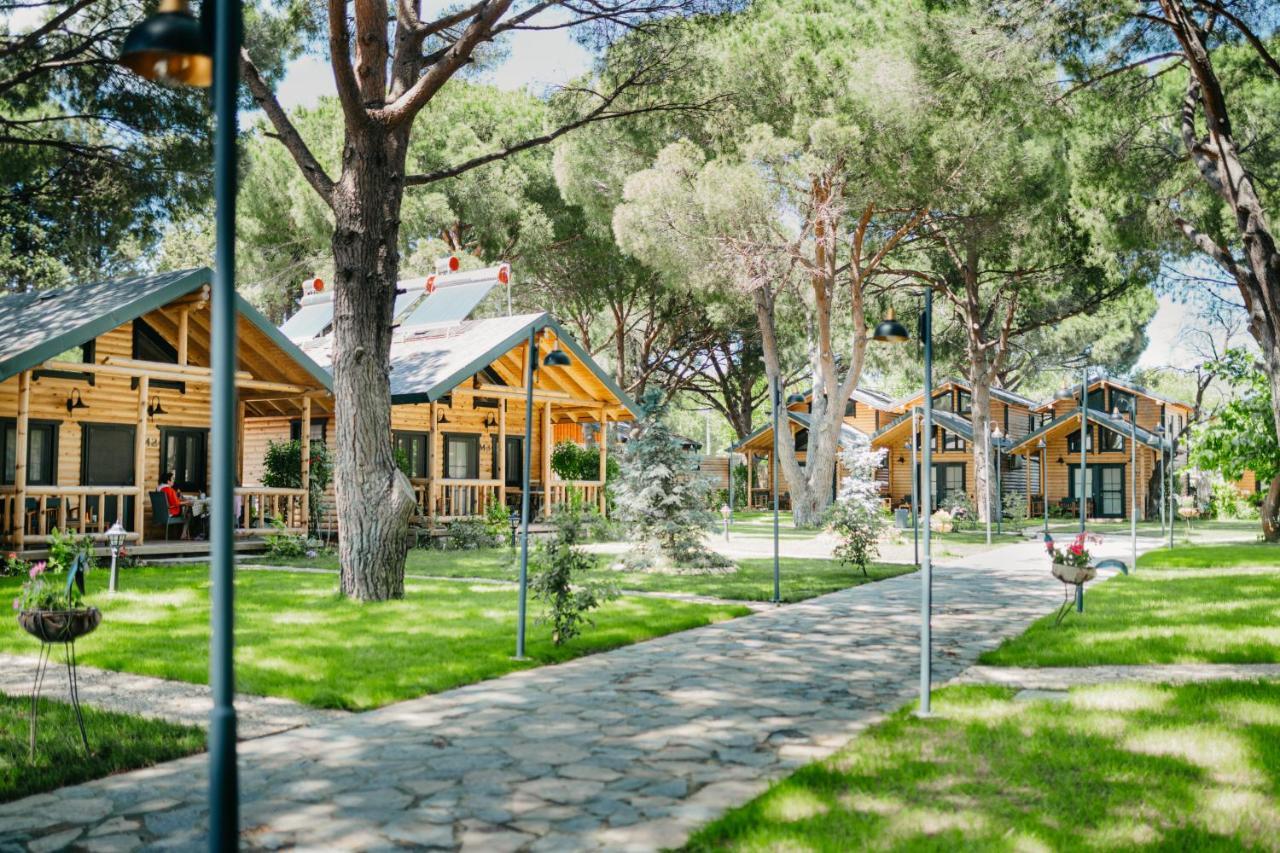 Pino Mar Luxury Bungalows Erdek Esterno foto